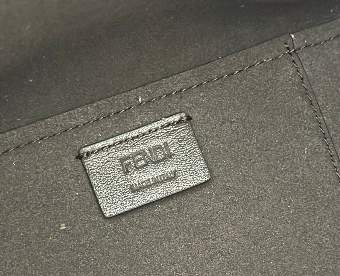 {Style No: L8BKZVAN} ORIGAMI MINI 19 IN WINE RED LAMBSKIN AND SUEDE - Image 7