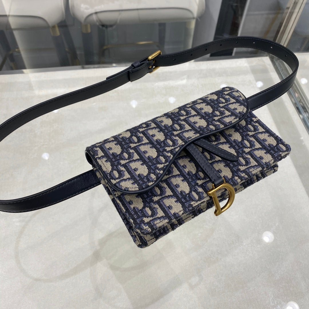 {Style No: VJFSEKH3} CD SADDLE 17CM BELT BEG BLUE OBLIQUE EMBROIDERY - Image 2