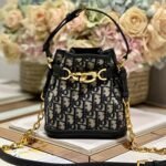 {Style No: FVR913CN} CEST CD 17CM BLUE OBLIQUE EMBROIDERY
