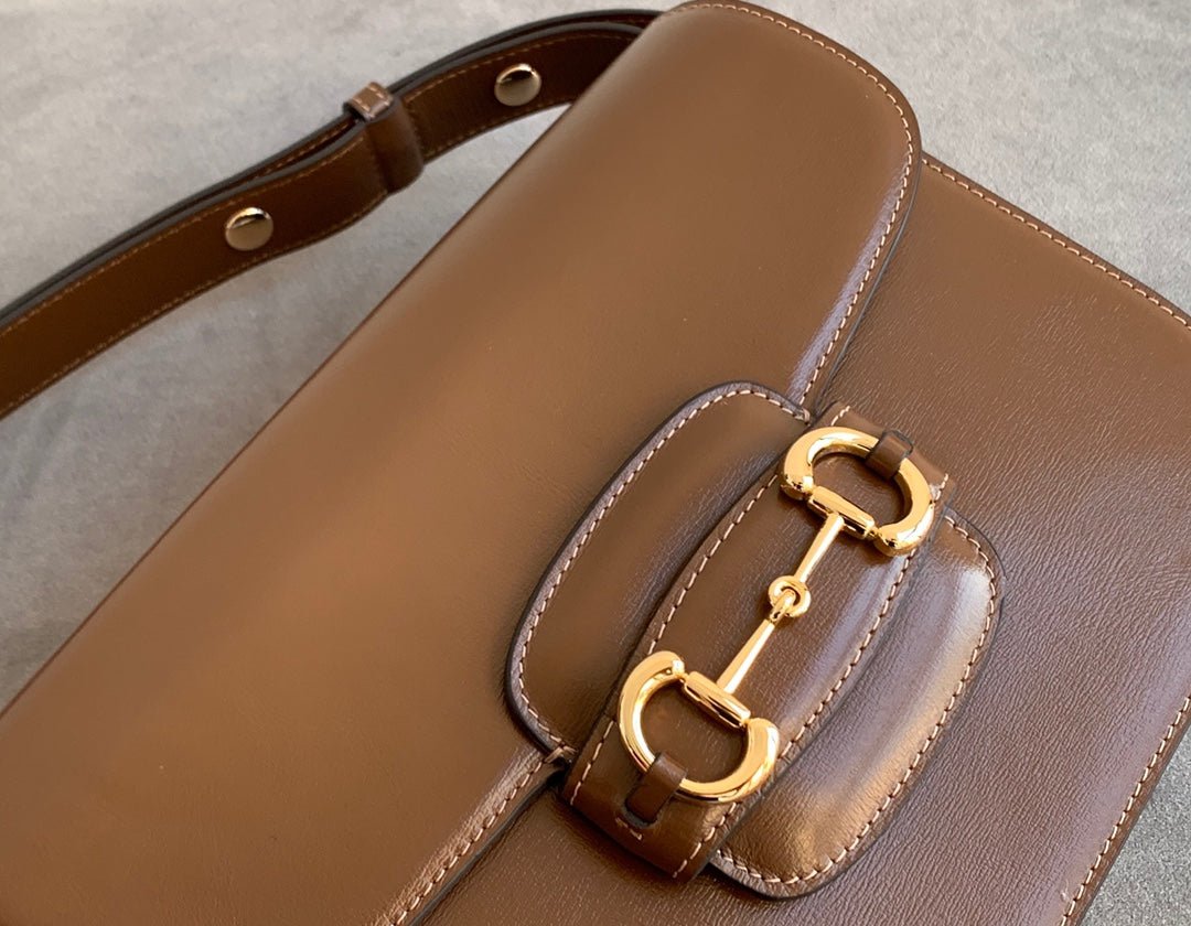 {Style No: GRLN5TFK} GG 1955 Horsebit Bag 25cm Brown Calfskin Gold Hardware - Image 4
