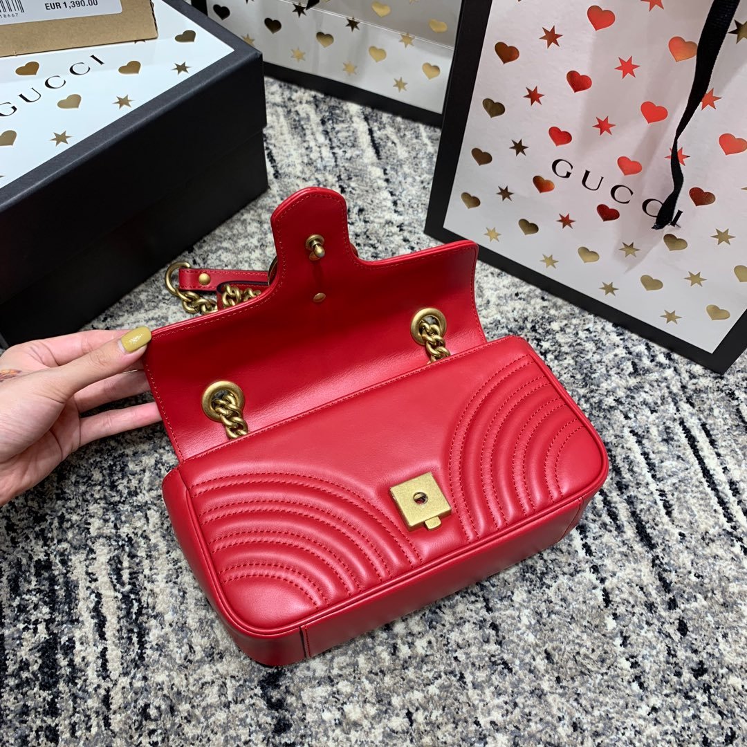 {Style No: CNUKQXNS} GG Marmont 22cm Red Calfskin Gold Hardware - Image 4