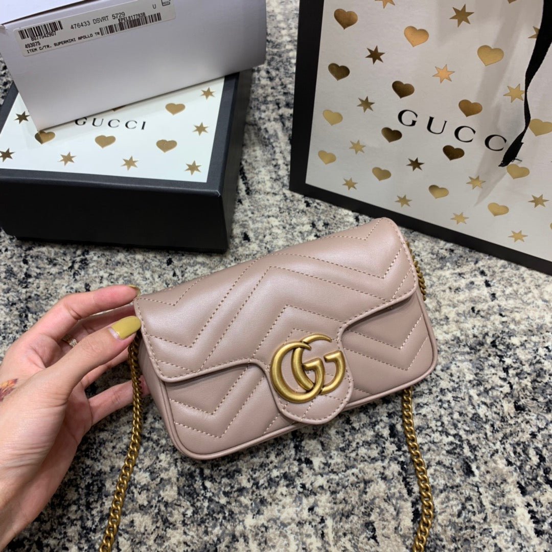 {Style No: 7FODFUVP} GG Marmont Mini 16.5cm Dark Beige Calfskin Gold Hardware