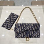 {Style No: ZXDIBS1U} CD Saddle WOC 19cm Blue Obique Embroidery