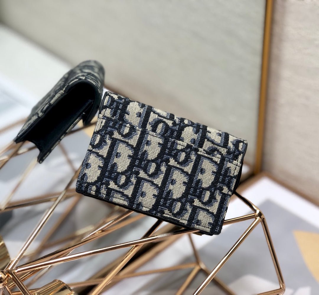 {Style No: 3XDUFJ26} CD Saddle Wallet 10.5cm Blue Obique Embroidery - Image 4